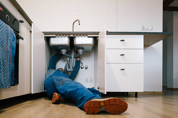 Professional Leak Detection technician working in Elm, PA